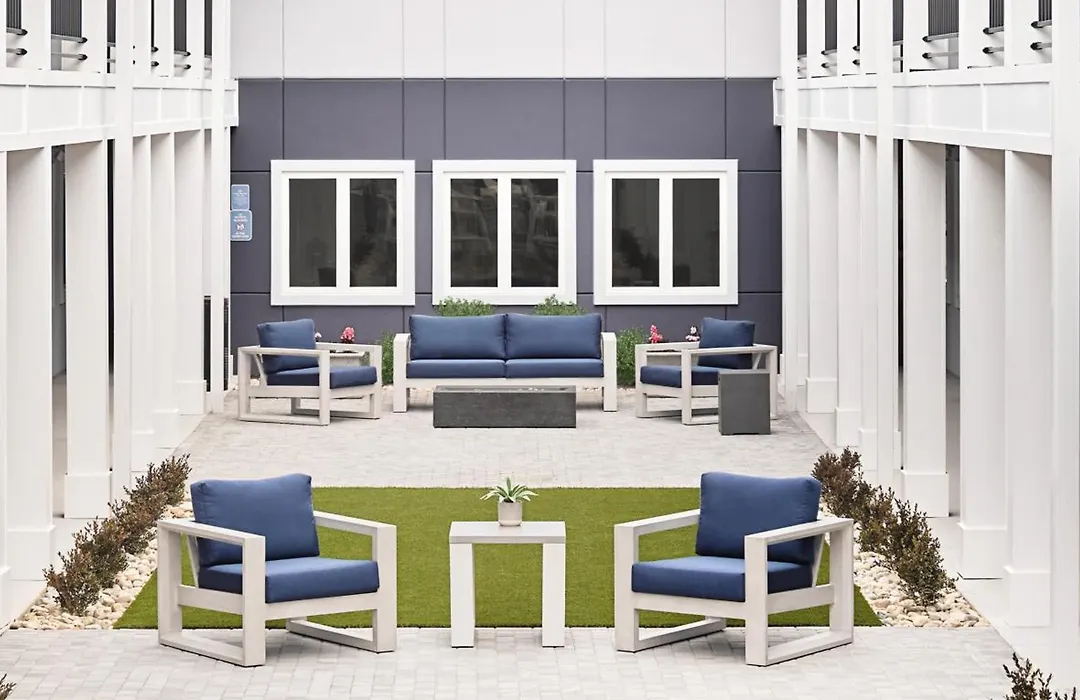 Stayapt Suites Madison-Greenbrier-1