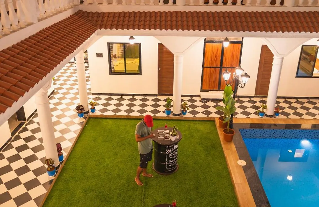 Sapphire Mansion-1