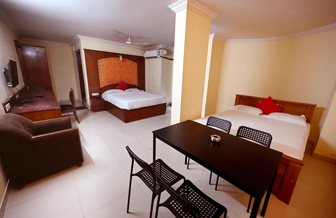 Classic Comforts Hotel-1