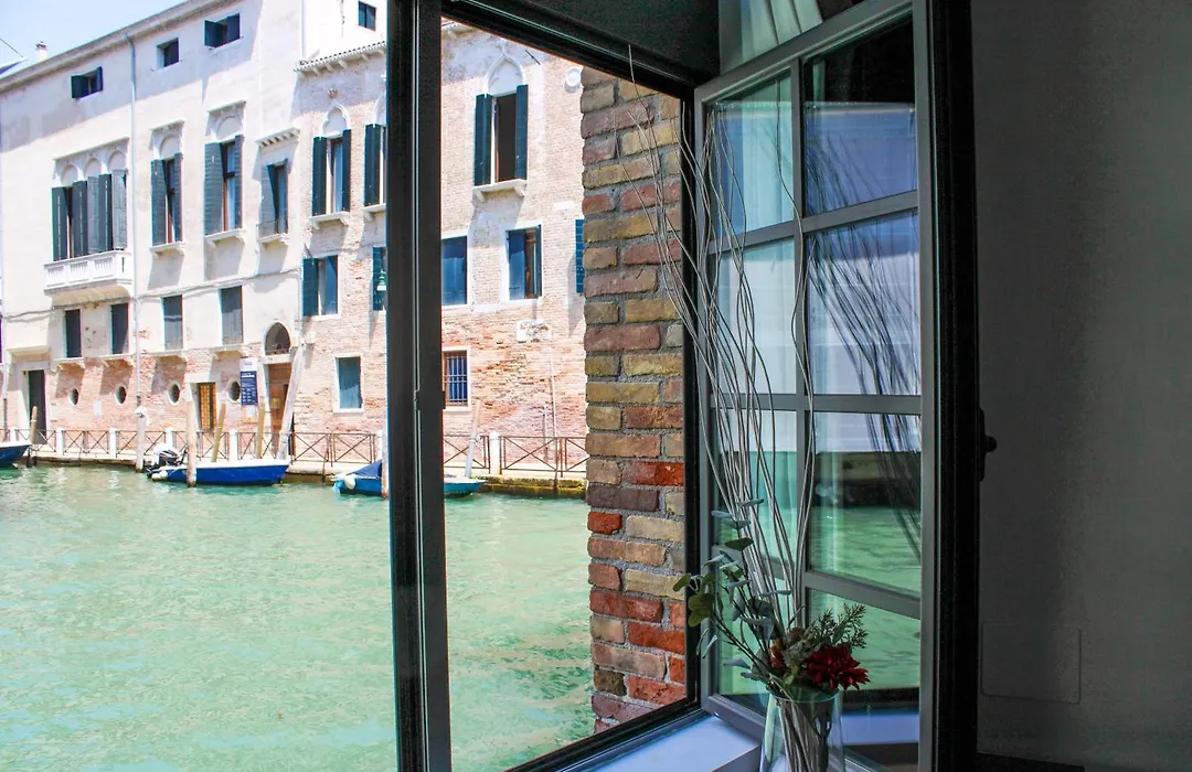 Al Canal Regio - Guest House-1