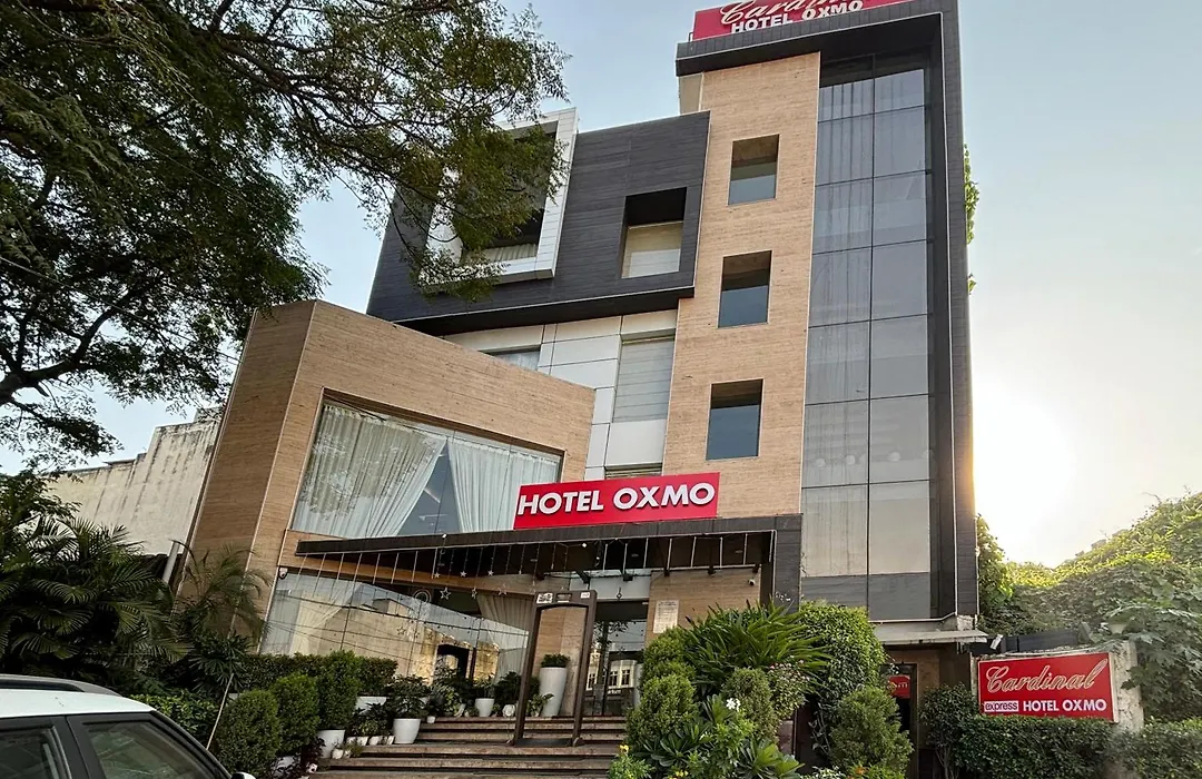 Hotel Cardinal Oxmo Delhi Airport-1