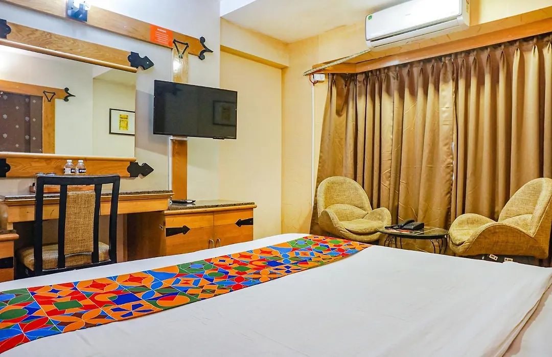 Fabhotel Prime Deccan 8 - Nr Law College-1