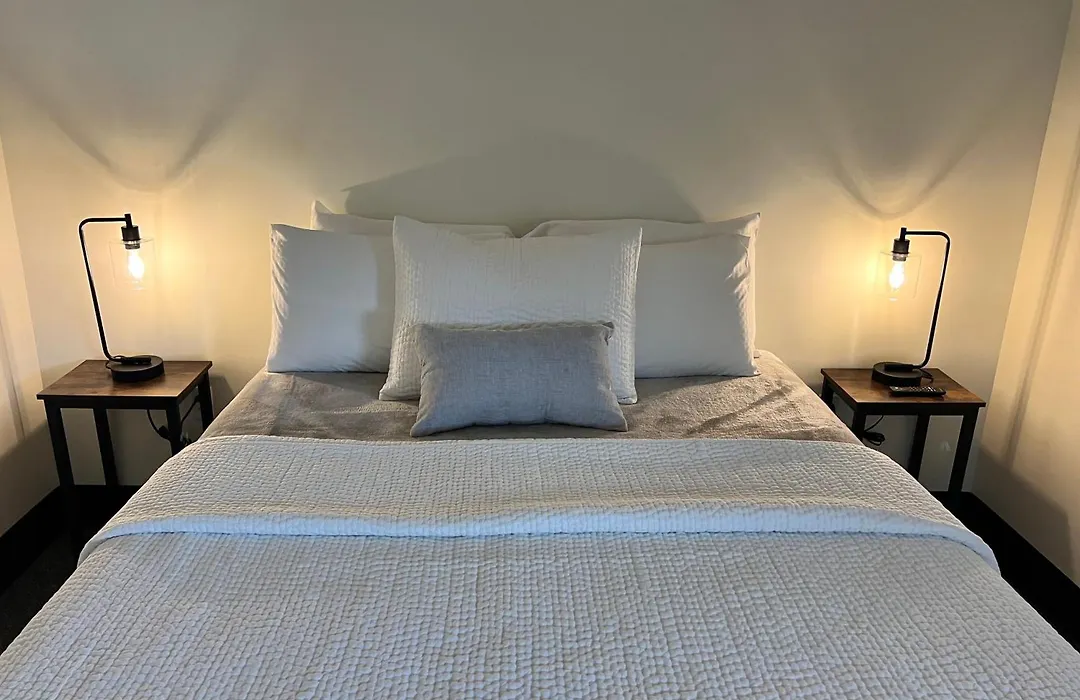 River City Inn-1
