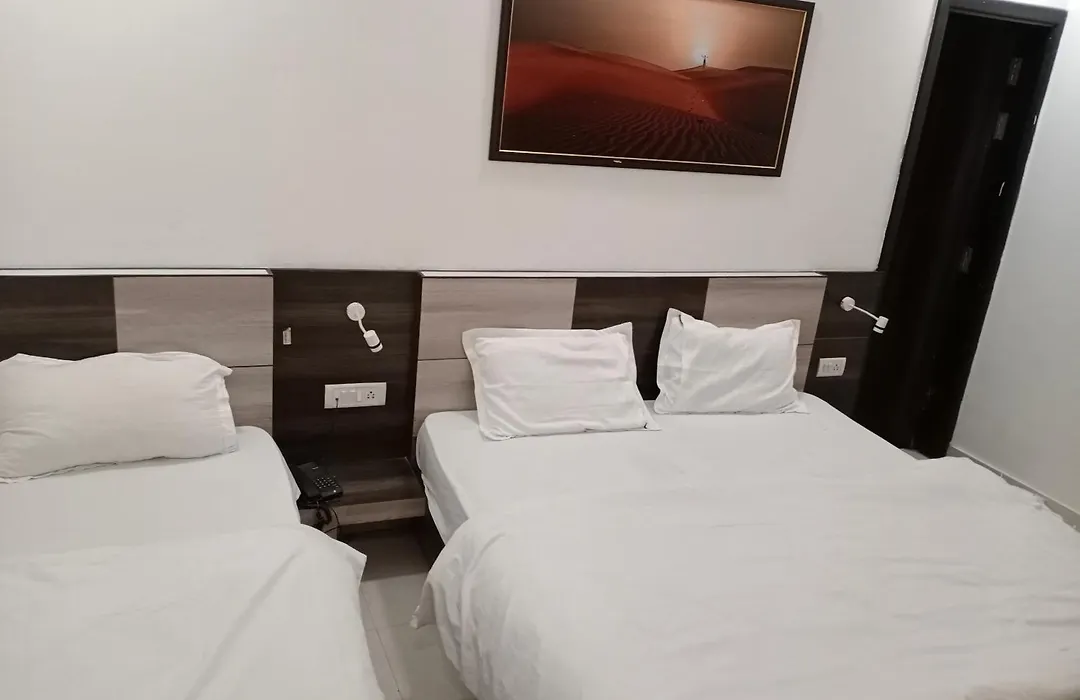 Hotel Shivmurti Classic-1