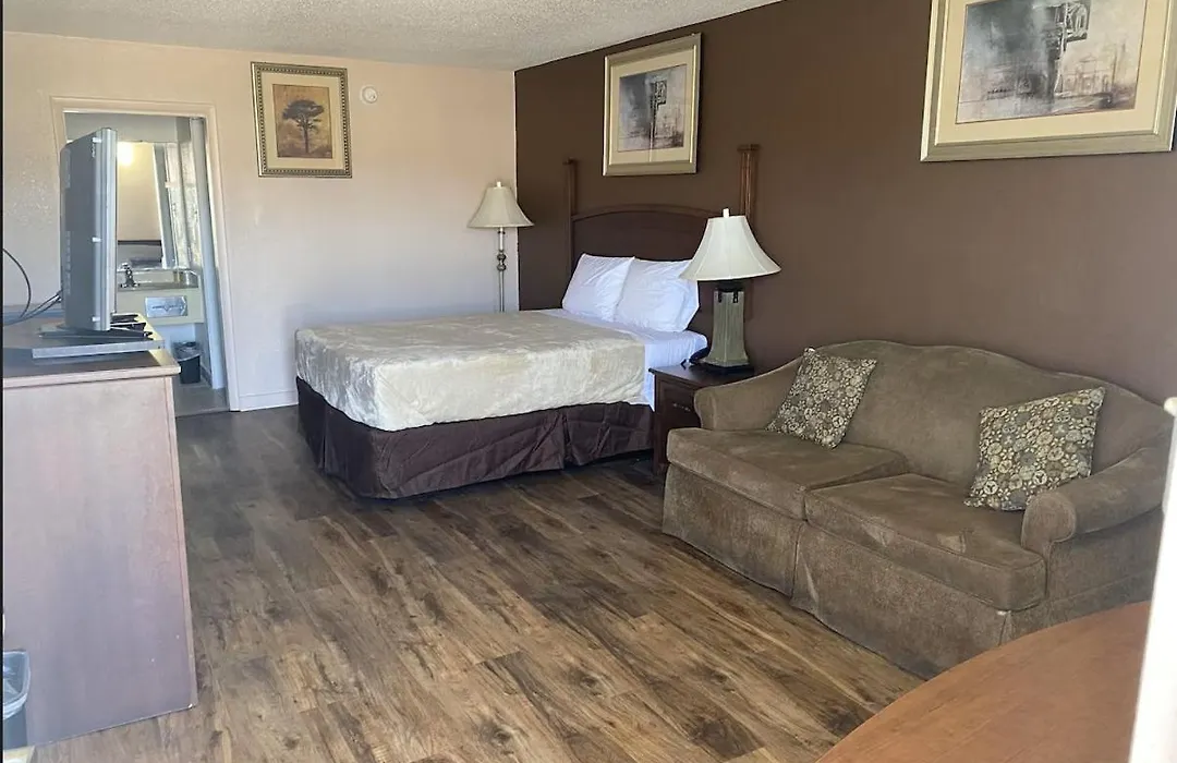 Economy Hotel Montgomery-1