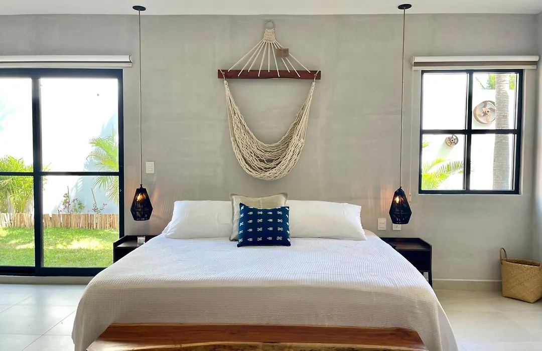 *Casa Aluxes- Guesthouse*-1