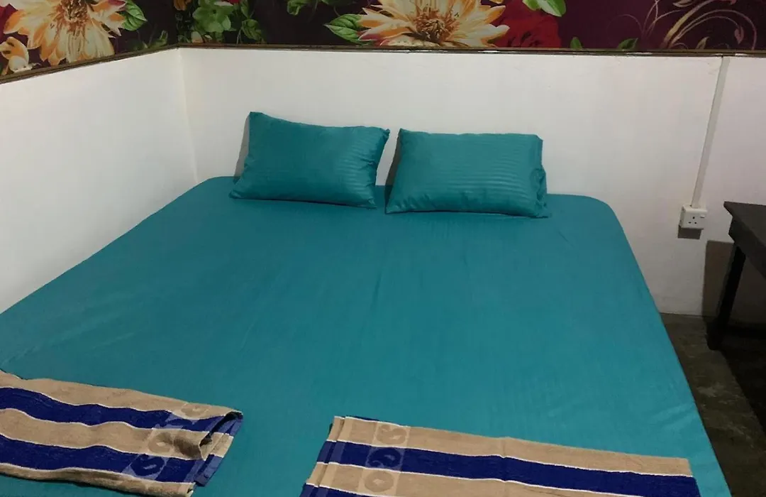 Amigos Inn-1