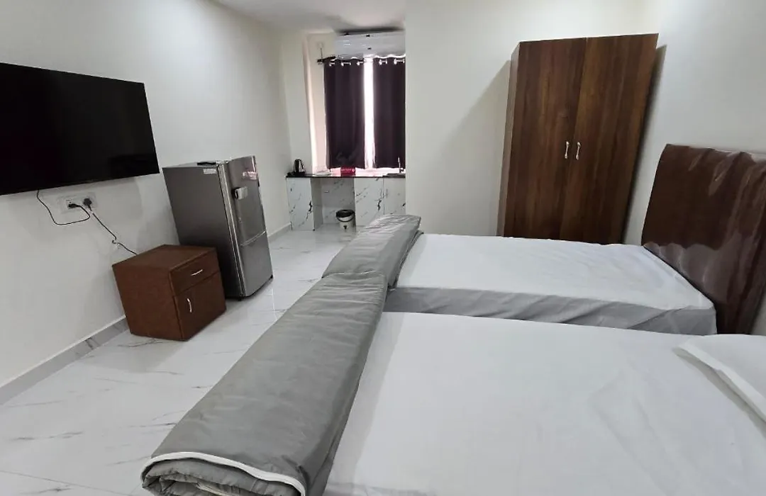 Single Suite Room-1