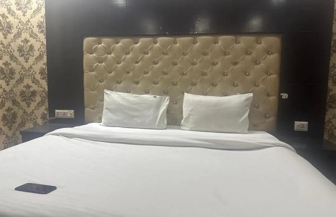 Hotel City Point-1
