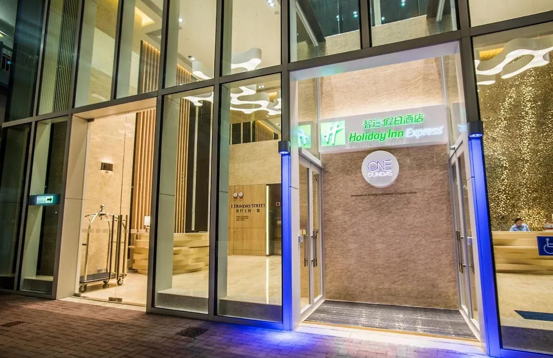 One Dundas Serviced Apartments-1