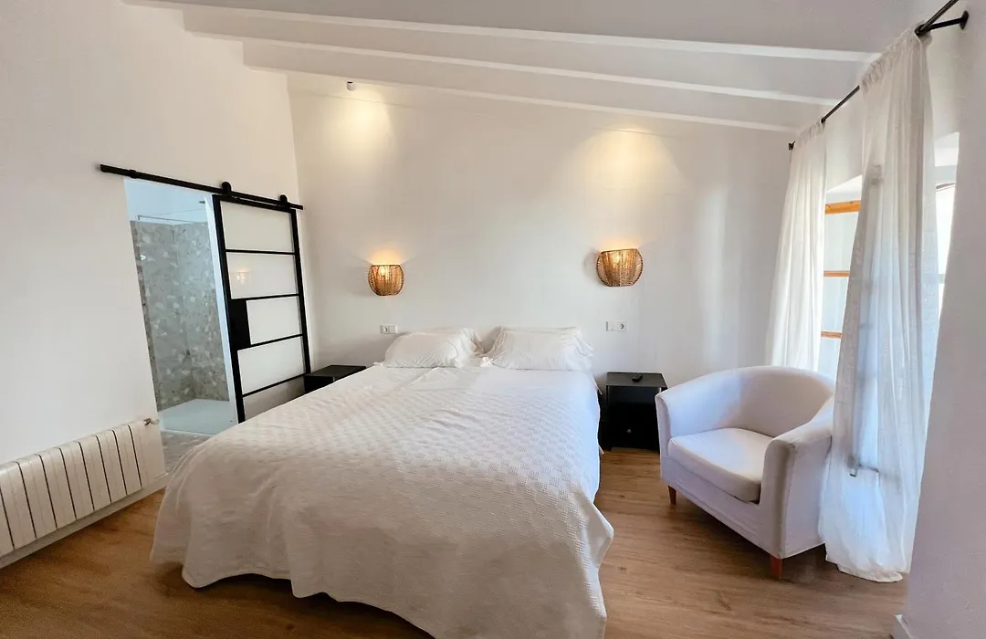 Fornalutx Petit Hotel - Bed & Breakfast-1