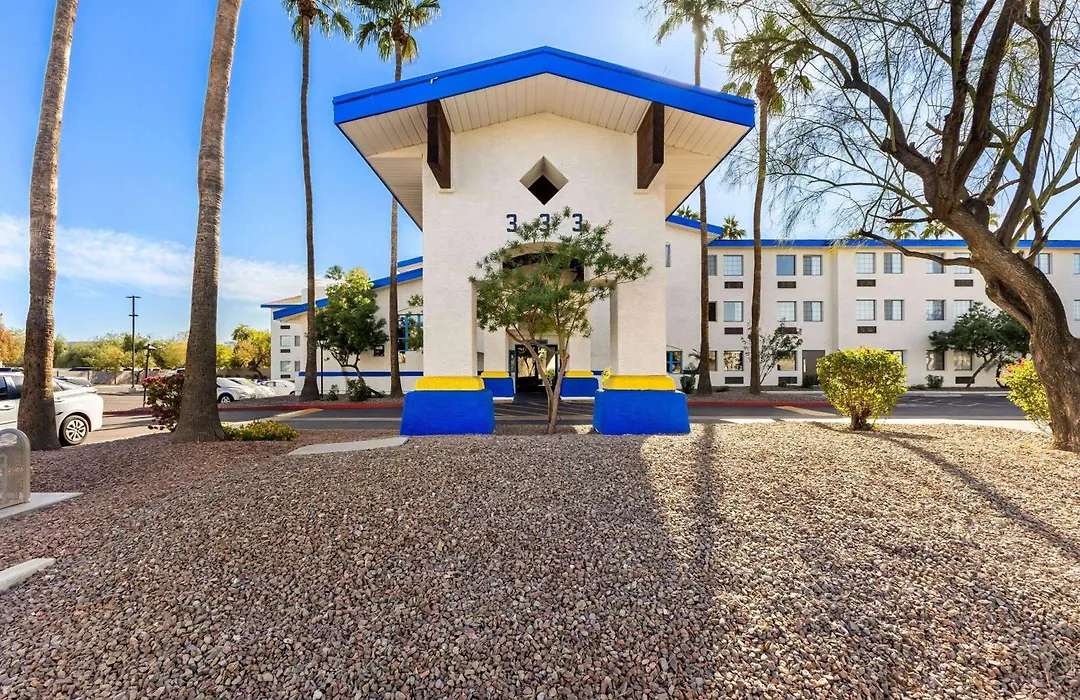 Days Inn & Suites By Wyndham Mesa Near Phoenix-1