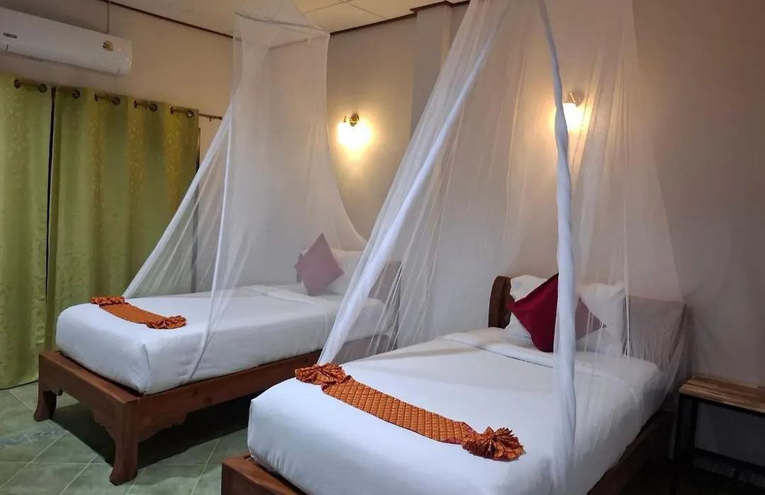 Tree Tops River Huts-1