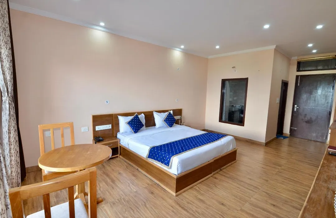 Hotel Uttarakhand Kausani-1