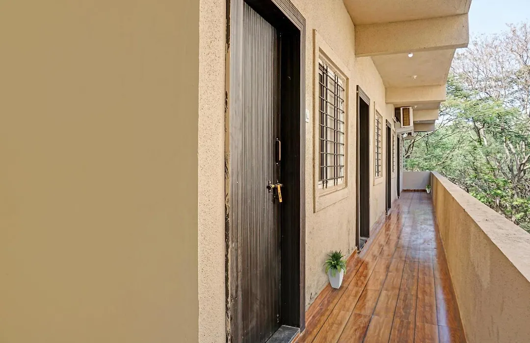 Oyo Myra Serviced Apartments-1
