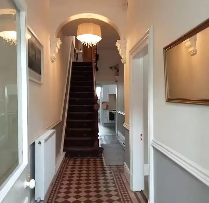 Rooms In Historic Bishop Auckland-1