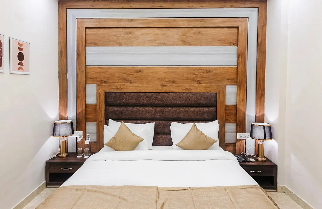 Stone Wood Hotel, Rishikesh-1