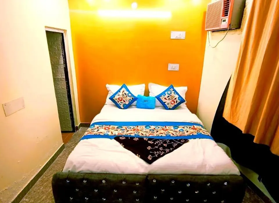 Hotel The Deep Residency-1
