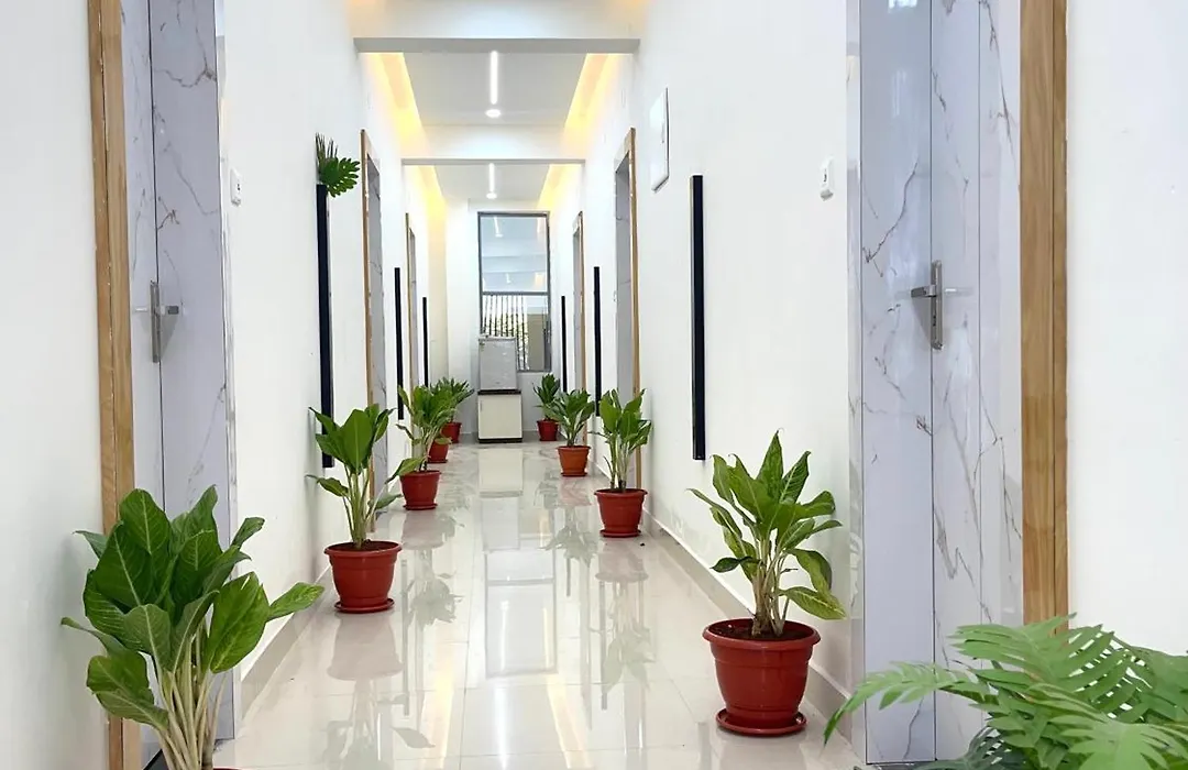 Neocon Suites-1