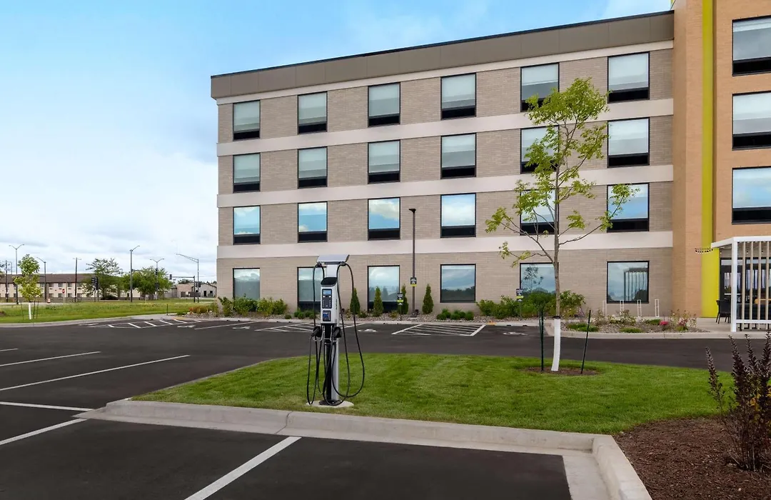 Home2 Suites By Hilton Sheboygan-1