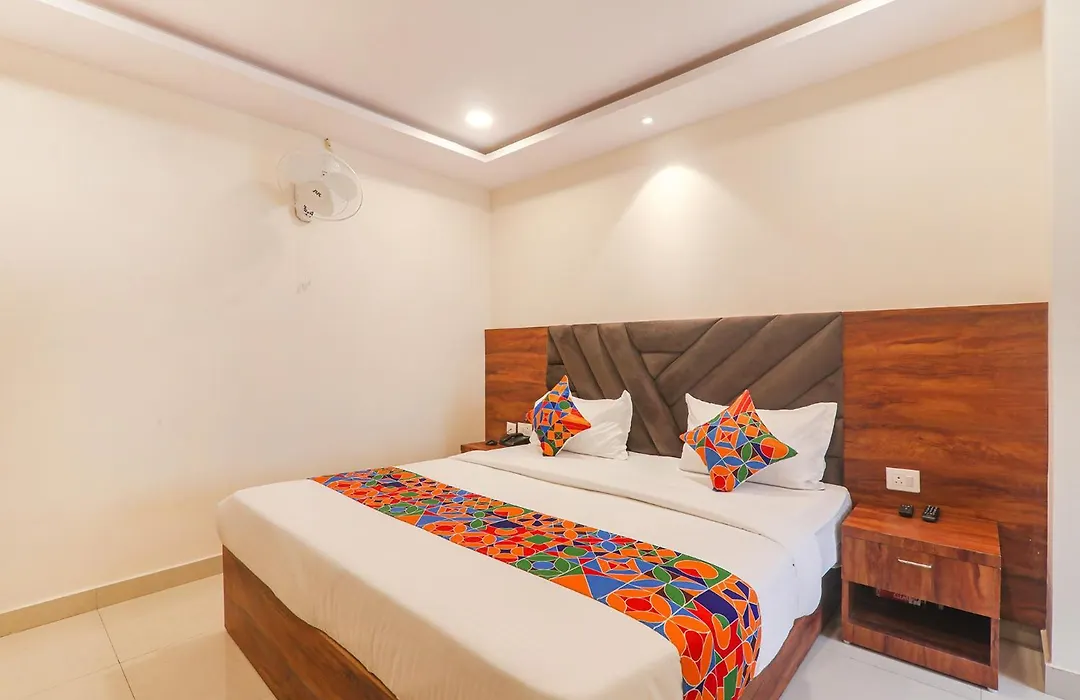 Fabhotel Rachna Palace And Banquets - Nr Lekhraj Metro Station-1