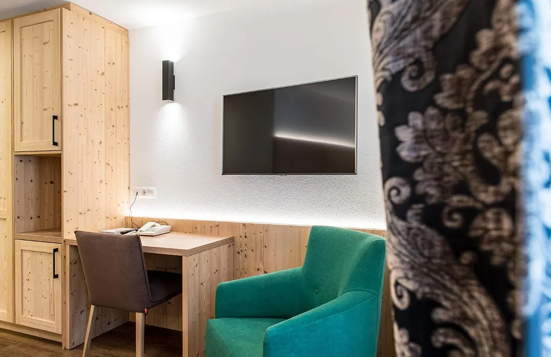 Alphotel Stocker Alpine Wellnesshotel-1