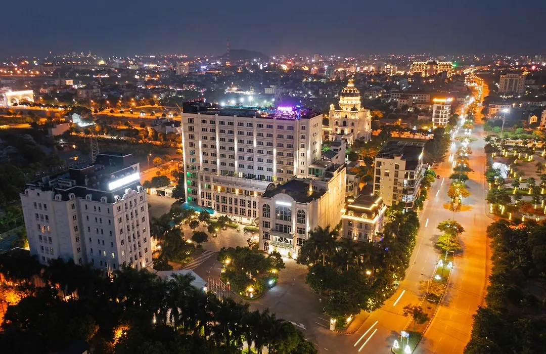 Ninh Binh Legend Hotel-1