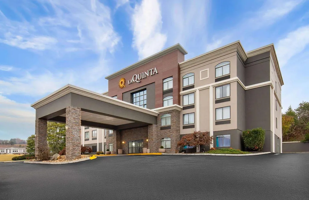 La Quinta By Wyndham Sevierville / Kodak-1