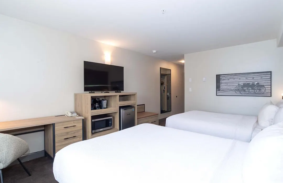 Sandman Hotel Quesnel-1