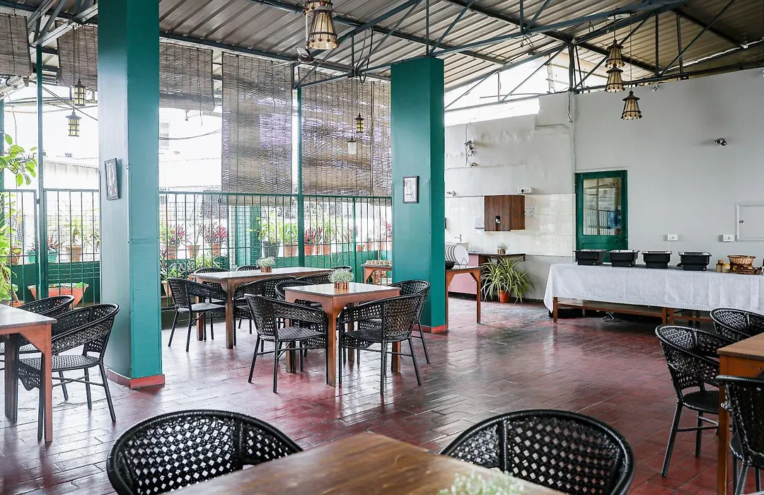 Hotel Vellara-1