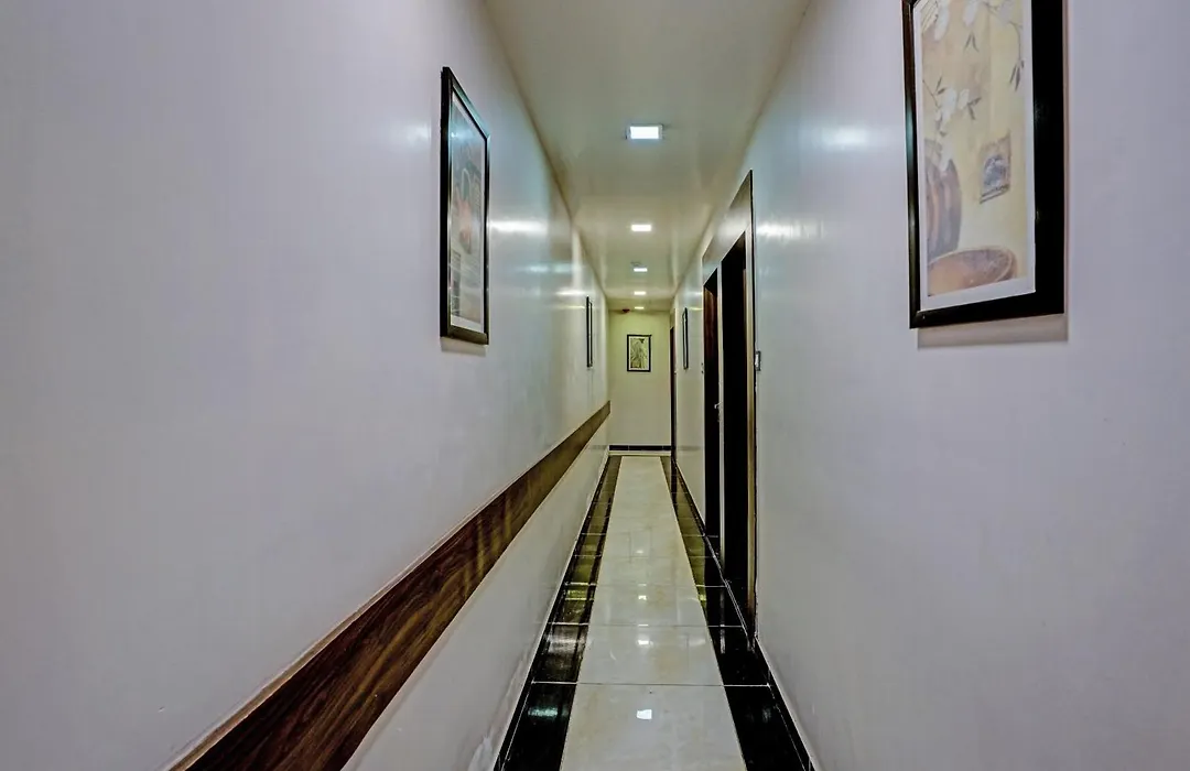 Hotel O Blue Inn Residence Near R City Mall-1