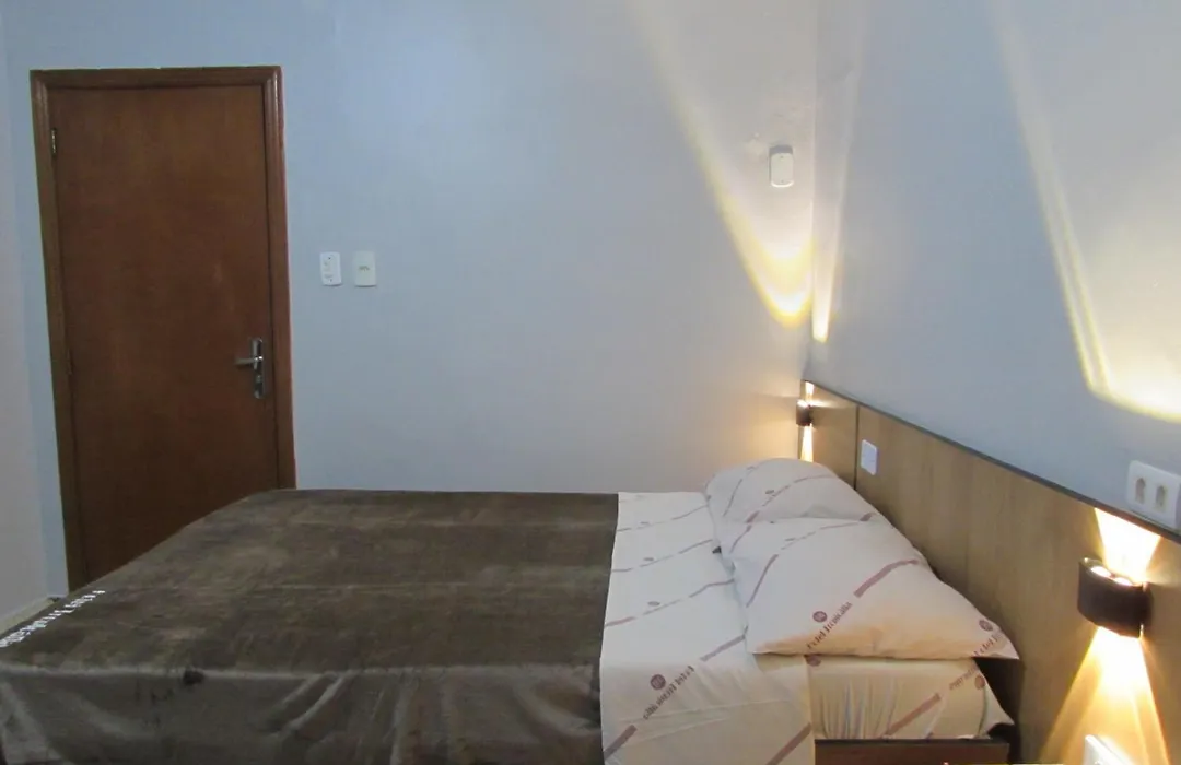 Hotel Tropicalia Proximo A 25 De Marco , Bras E Bom Retiro "Com Estacionamento Conveniado Ao Lado Do Hotel"-1
