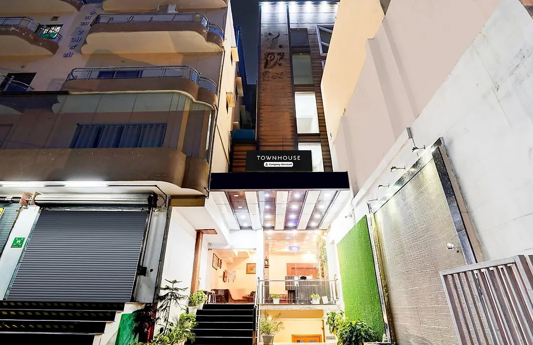 Townhouse Ram Katora Near Vishwanath Temple Formerly Sv Grand-1