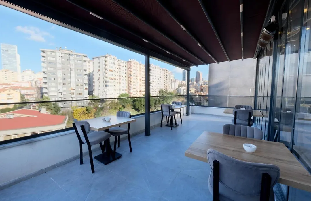 Sirius Hotel Deluxe-1