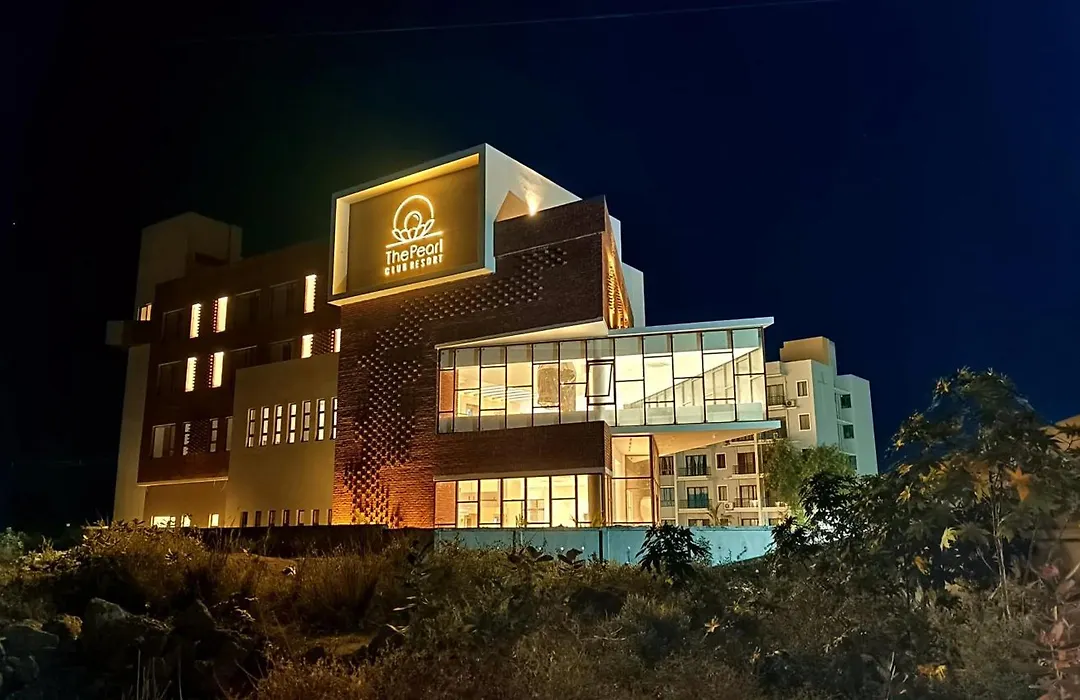 The Pearl Club Resort-1