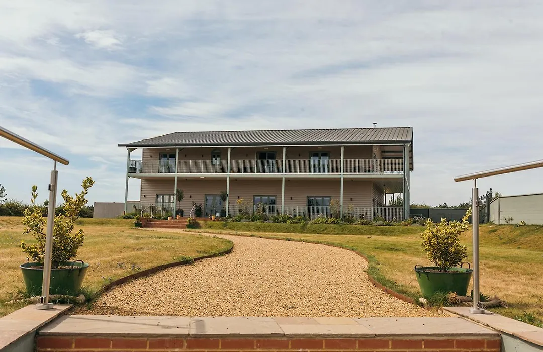 Nest Farmhouse-1