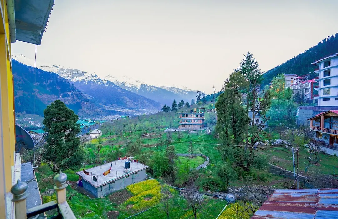 Woods Villa Cottages Manali - 1,2,3,4 Cottages & Villas Available In Manali With Scenic Mountain View-1