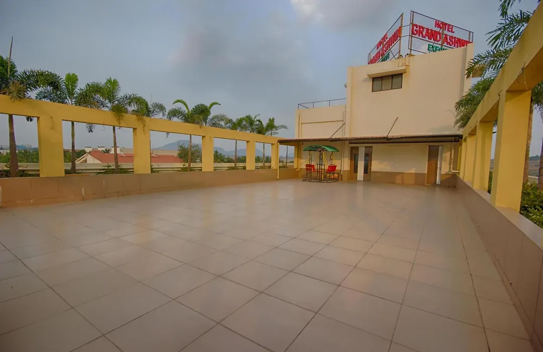 Hotel Grand Ashwin Executive-1