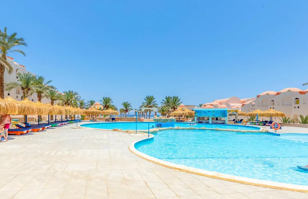 Protels Beach Club & Spa-1