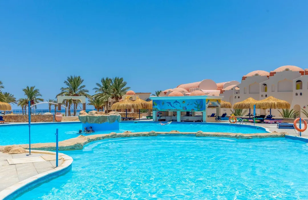 Protels Beach Club&SPA-1