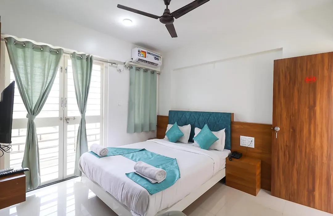 Hotel Tridents-1