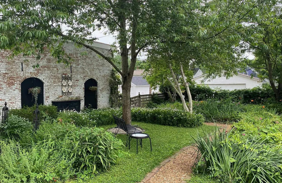 Iron Gate Inn-1