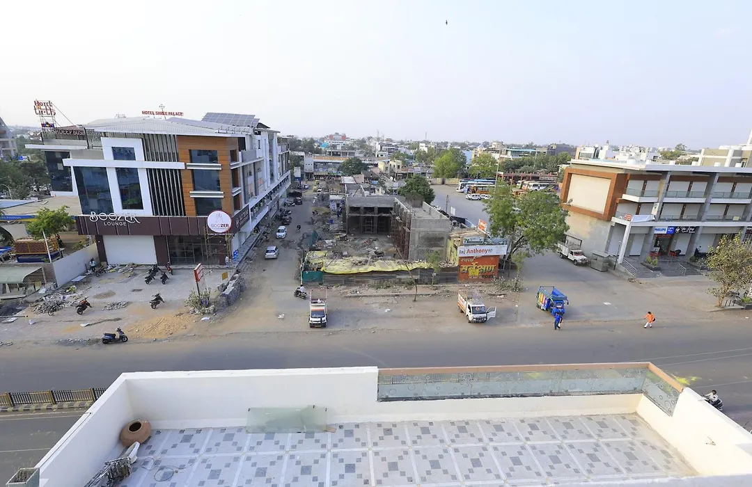 Hotel Vardhman-1