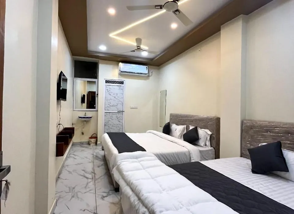 Hotel Dhruv Ji-1