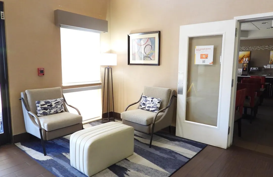 Comfort Suites Crossville-1