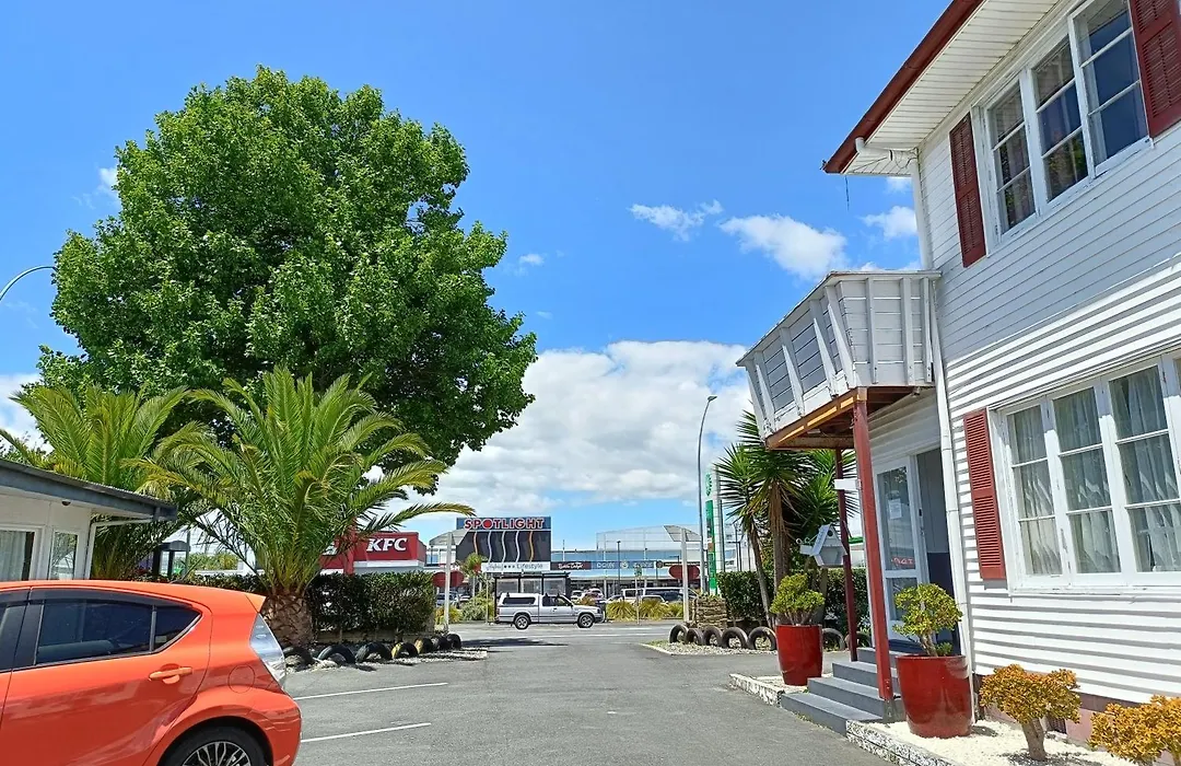 Rainbow Motel & Guest House-1