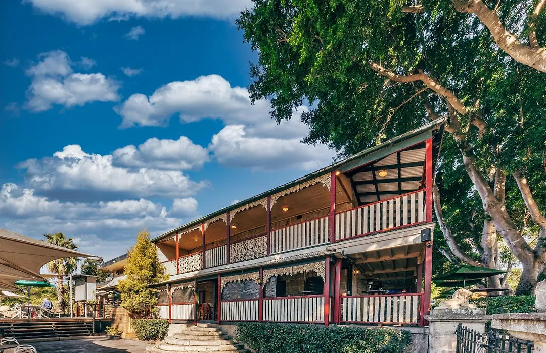 Wisemans Inn-1