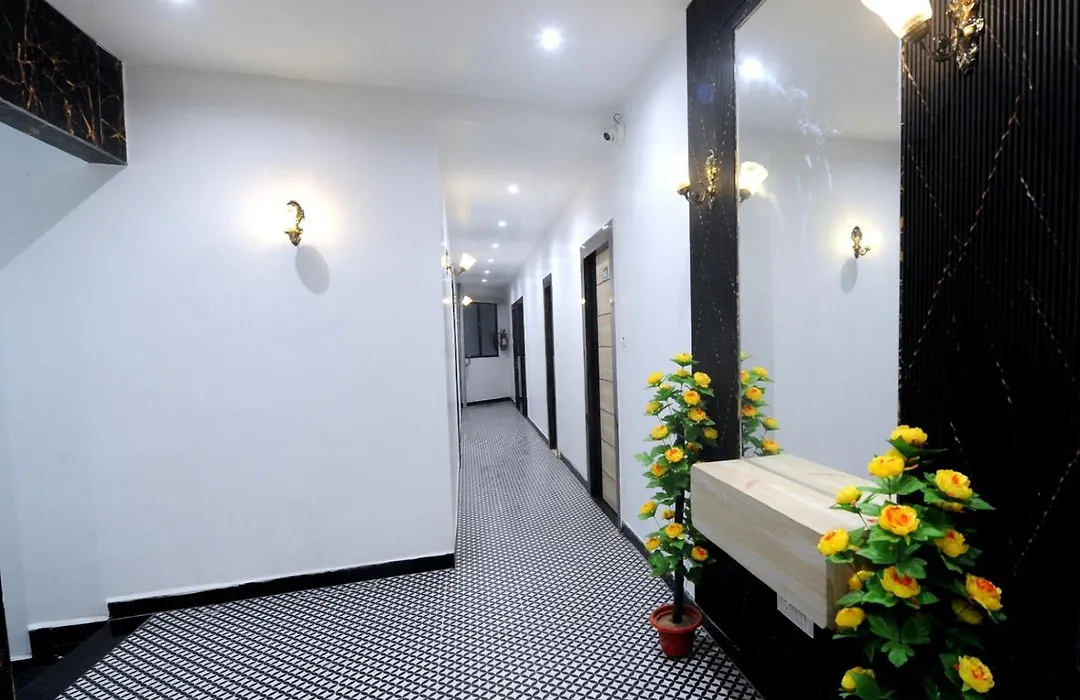 Golden Inn Prayagraj-1