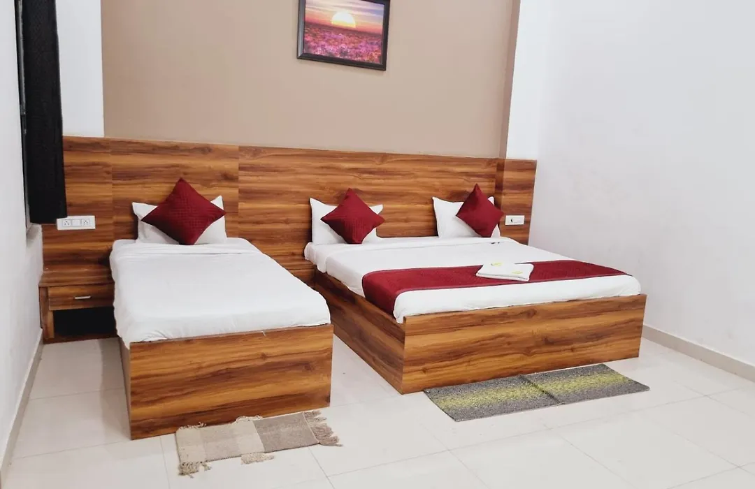 Hotel Olive House Vrindavan-1