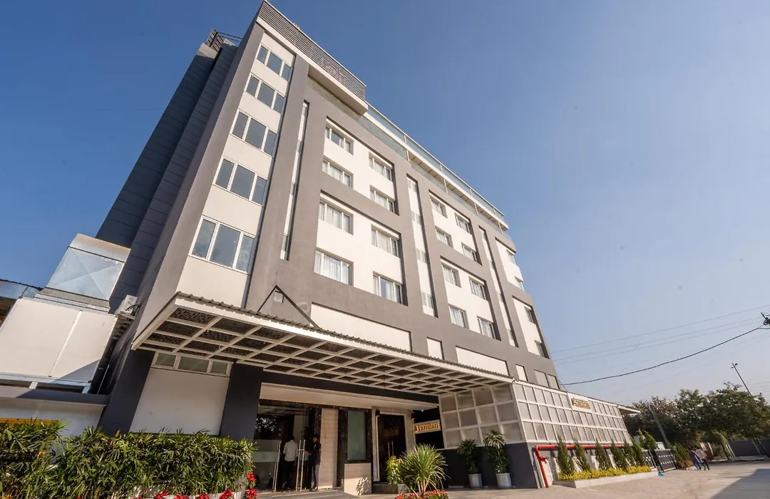 Ramee Tarang Hotel Indore-1